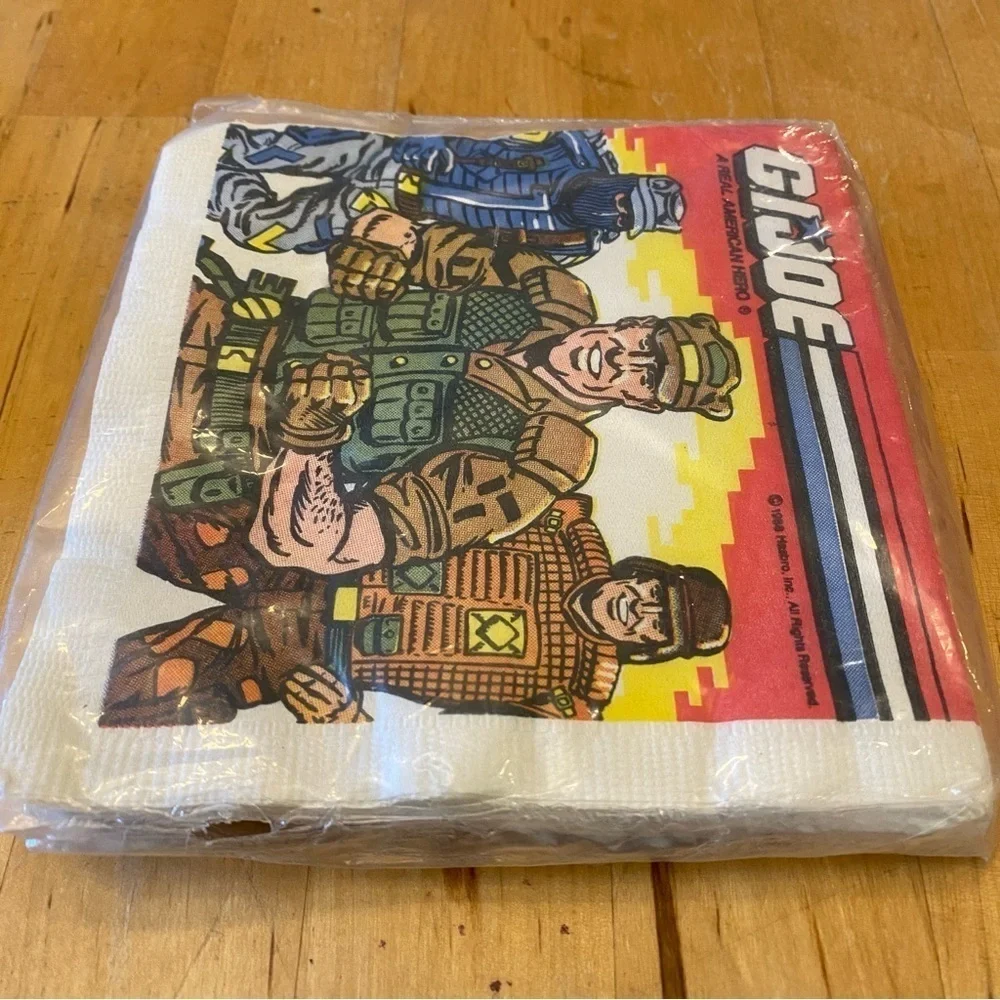 VINTAGE GI JOE 16 BEVERAGE NAPKINS PARTY 1986 COLLECTABLE SEALED 10 X10 2 PLY